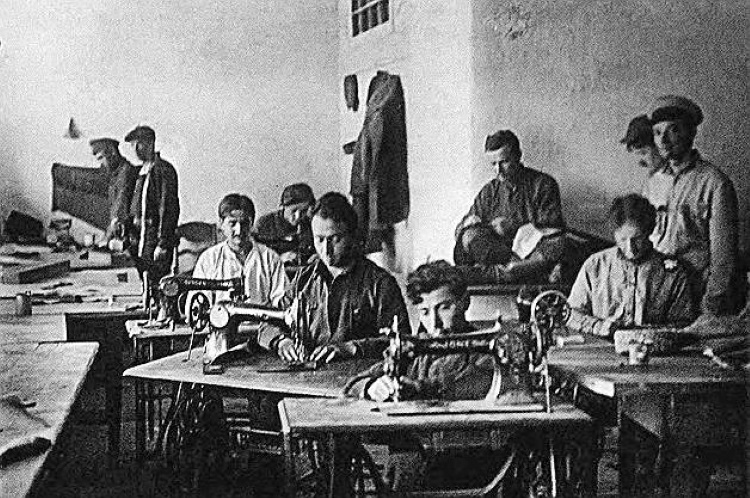 За что Сталин мог отправить в ГУЛАГ или сослать в Сибирь