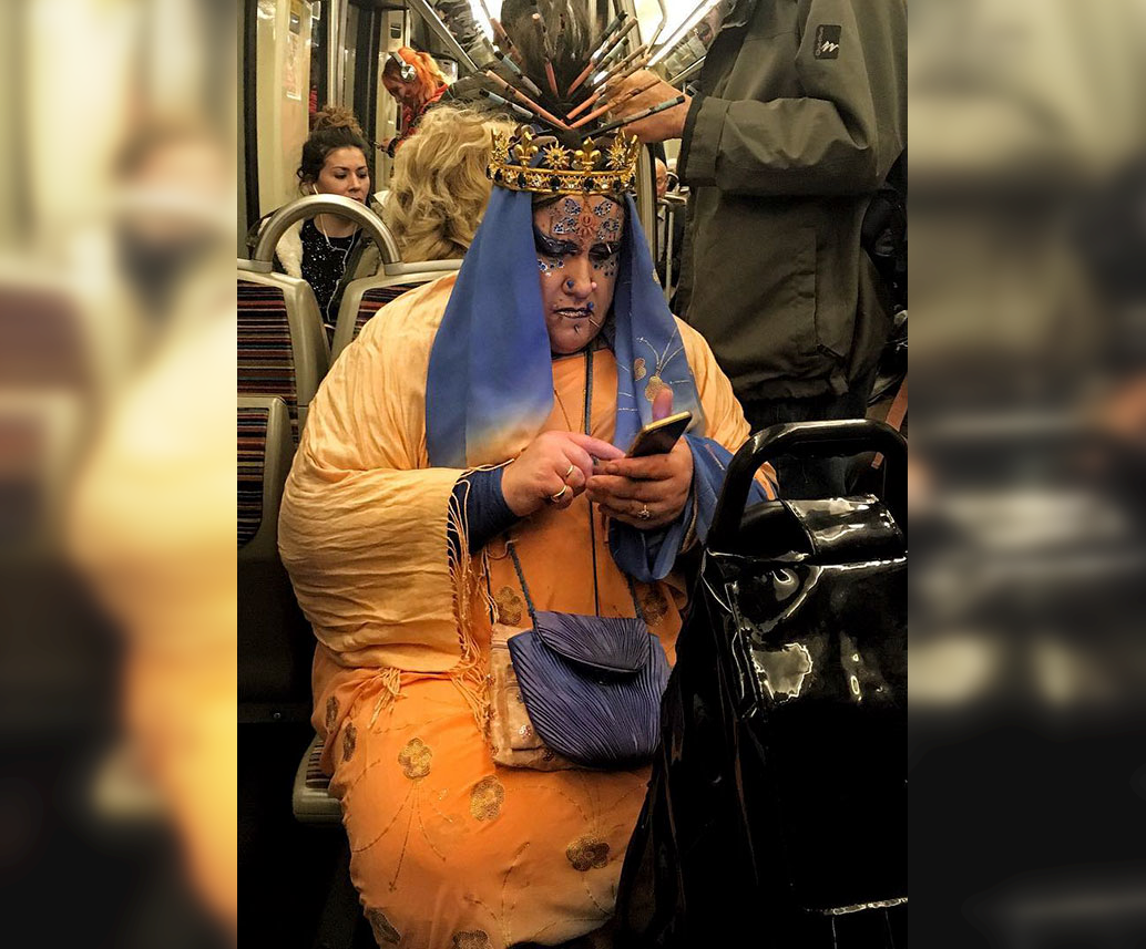 Subway Shenanigans: Captivating Photos of Eccentric Passengers